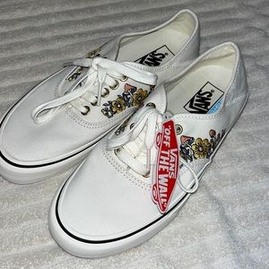 Cute flowers and mushroom embroidered vans! Never worn!